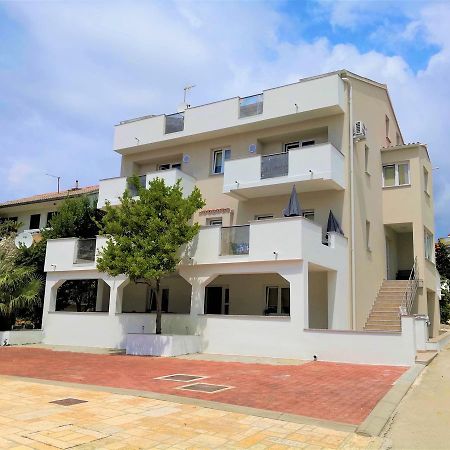 Villa Gaj Novalja Εξωτερικό φωτογραφία