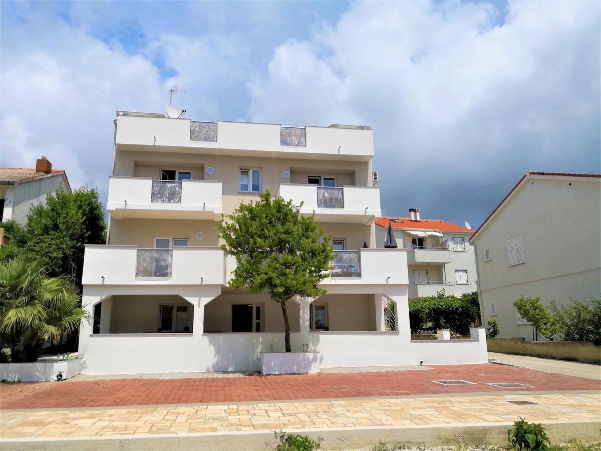 Villa Gaj Novalja Εξωτερικό φωτογραφία
