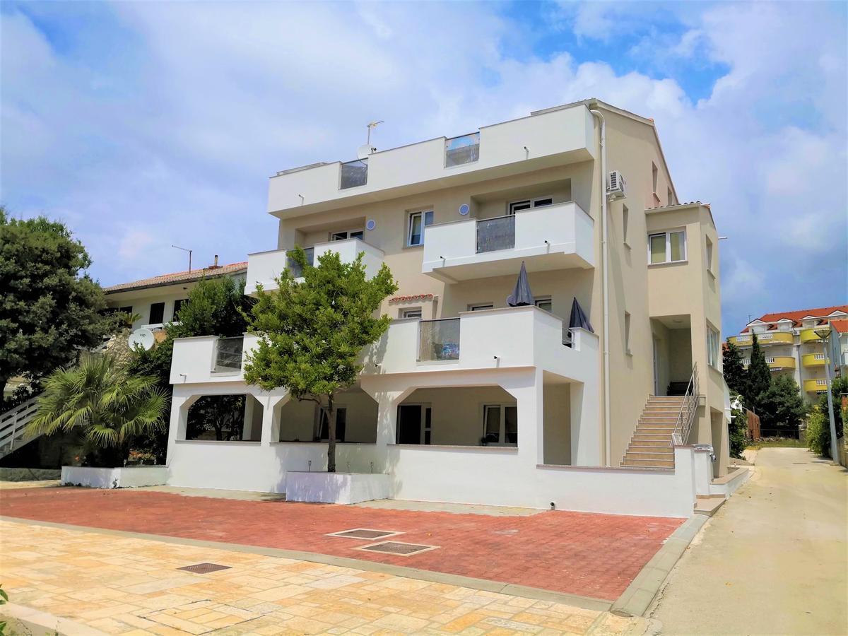 Villa Gaj Novalja Εξωτερικό φωτογραφία